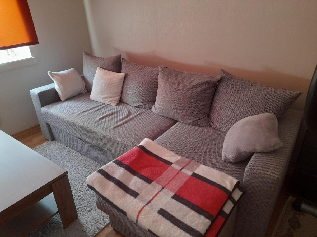 Quiet Summer Apartment Aucugals 외부 사진